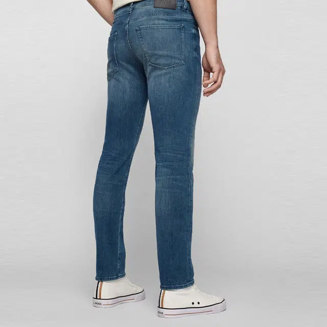 HUGO BOSS SS22