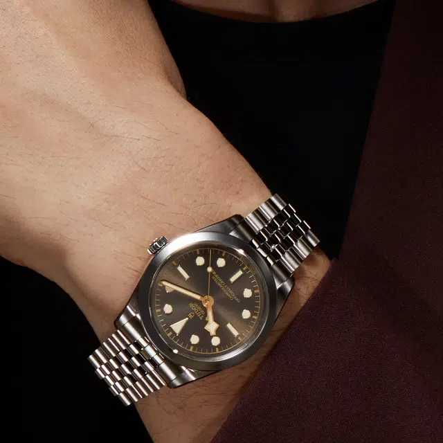 TUDOR 100 41mm M79680-0001