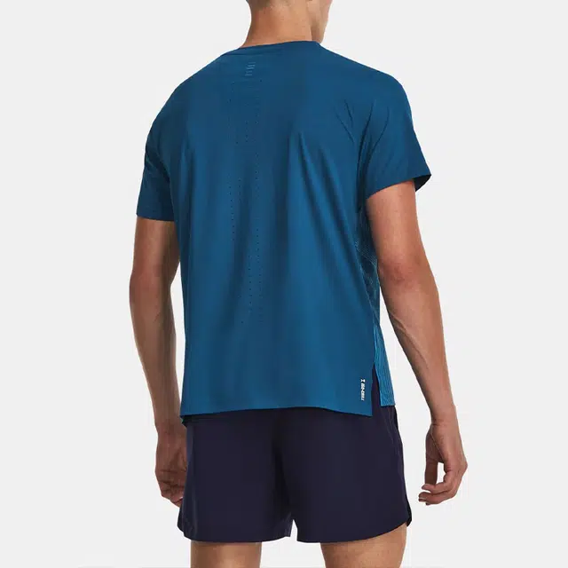 Under Armour Iso-Chill LogoT