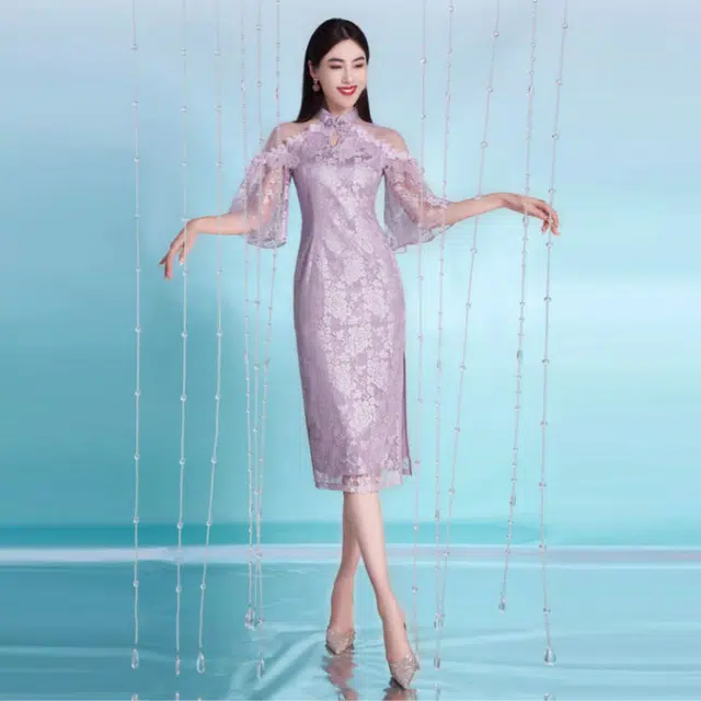 四美子 花卉中长款钉珠盘扣低开衩喇叭短袖旗袍 洛颜