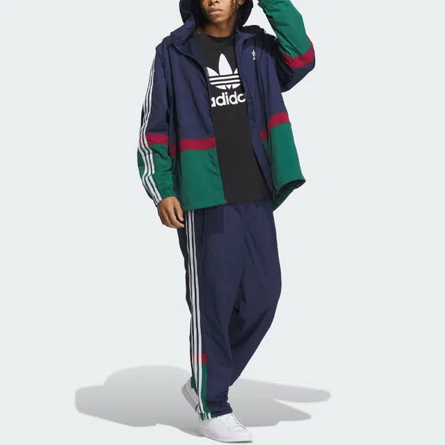 adidas originals Sportswear Jacket Logo