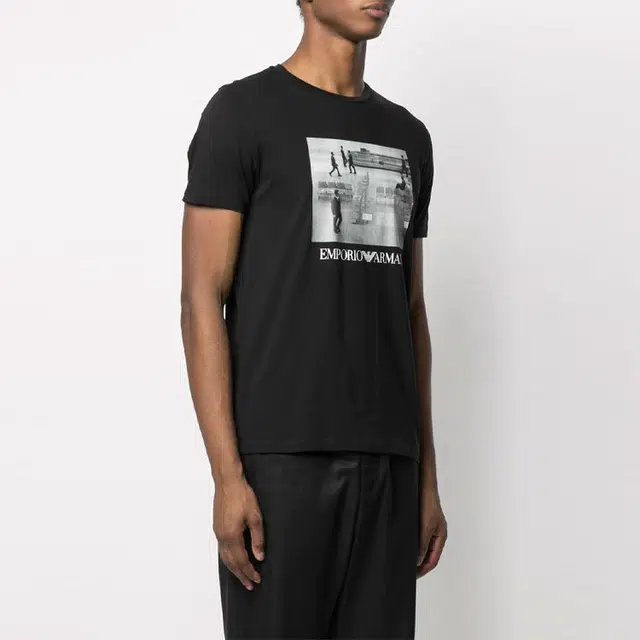 EMPORIO ARMANI SS21 T