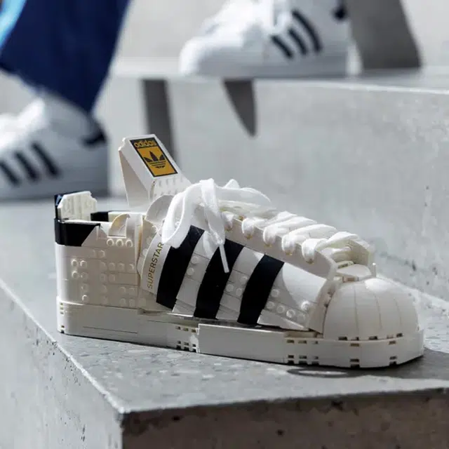 LEGO x adidas icons Superstar 1028210282+40486