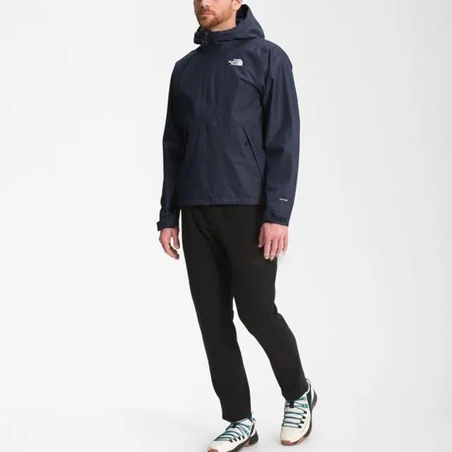 THE NORTH FACE