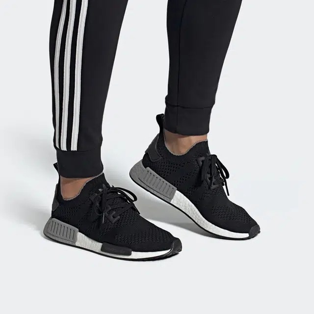 adidas originals NMD_R1