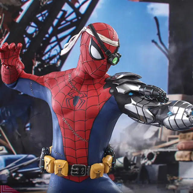 Hot Toys 16 30cm