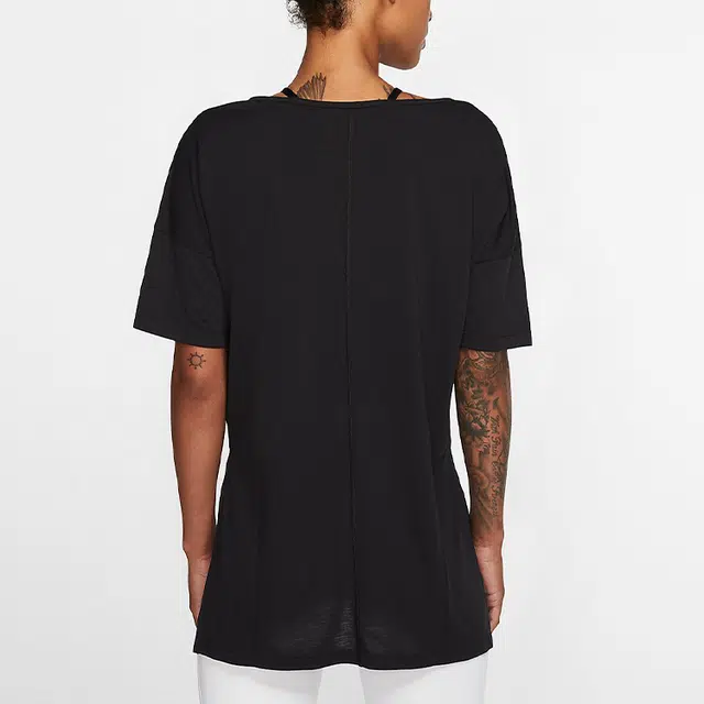 Nike YOGA T