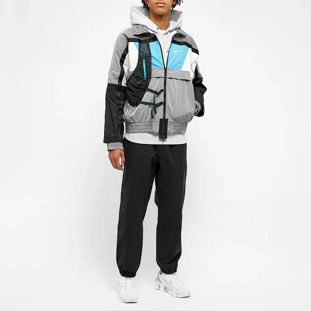 Nike ISPA 3M