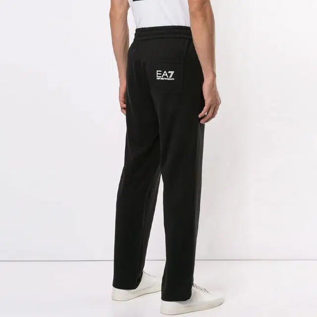 EMPORIO ARMANI EA7
