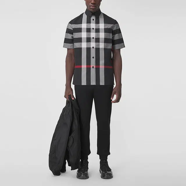 Burberry SS21