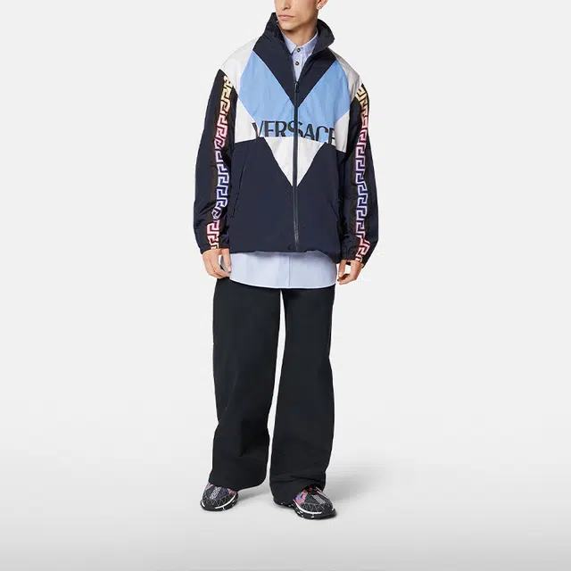 VERSACE