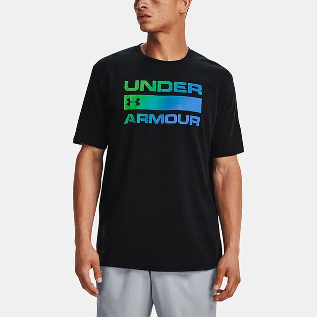 Under Armour T