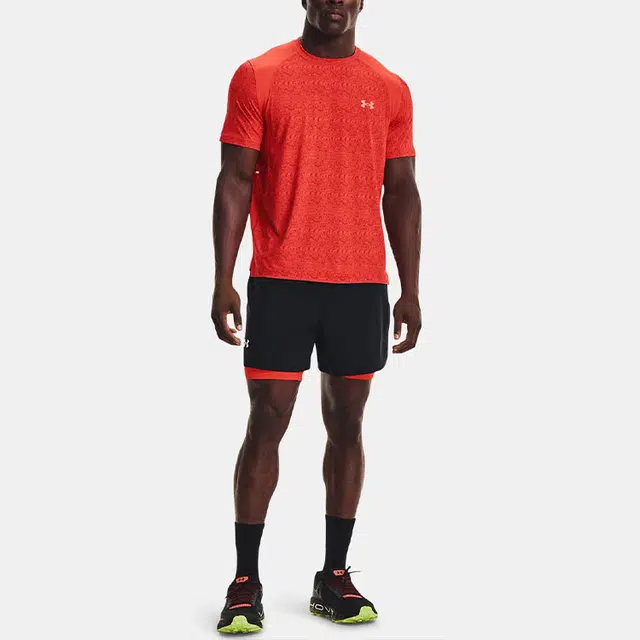 Under Armour T