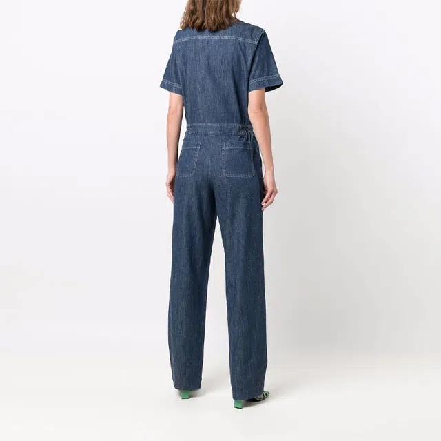 A.P.C Helene