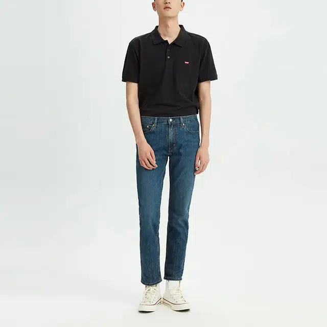 Levis