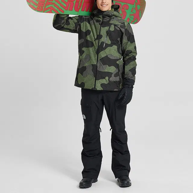 THE NORTH FACE