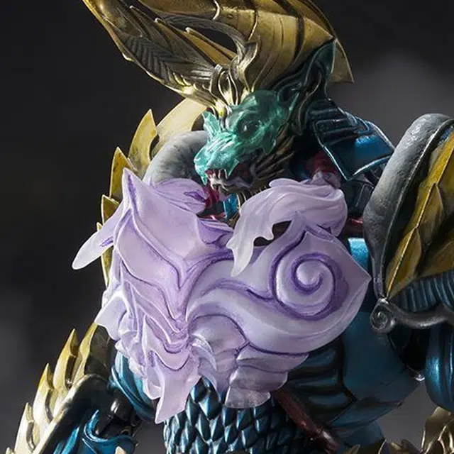 BANDAI 16cm