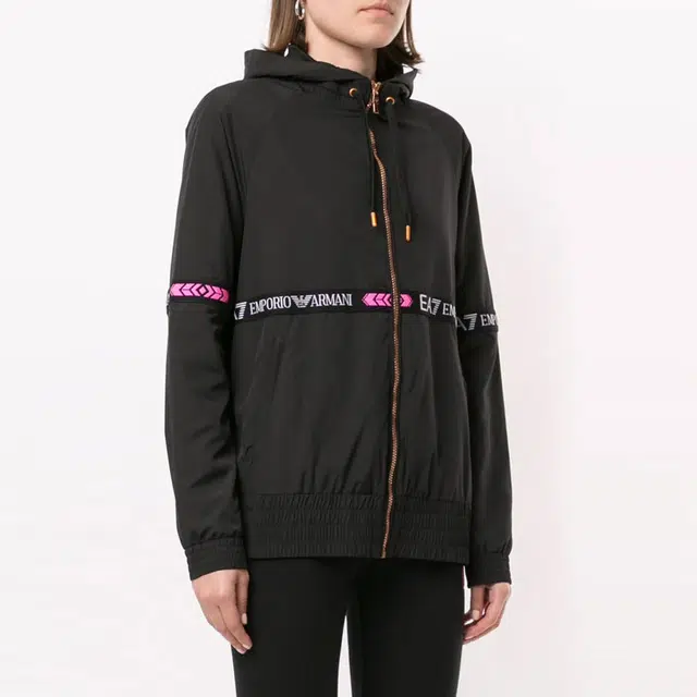 EMPORIO ARMANI LogoEA7