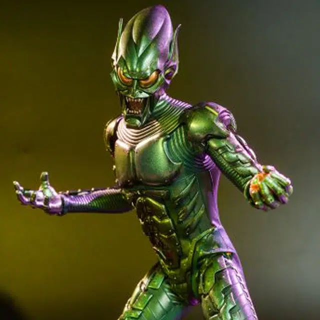 Hot Toys 16 30cm