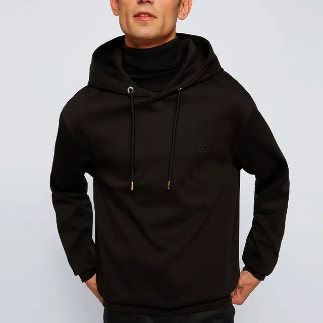 HUGO BOSS SS22