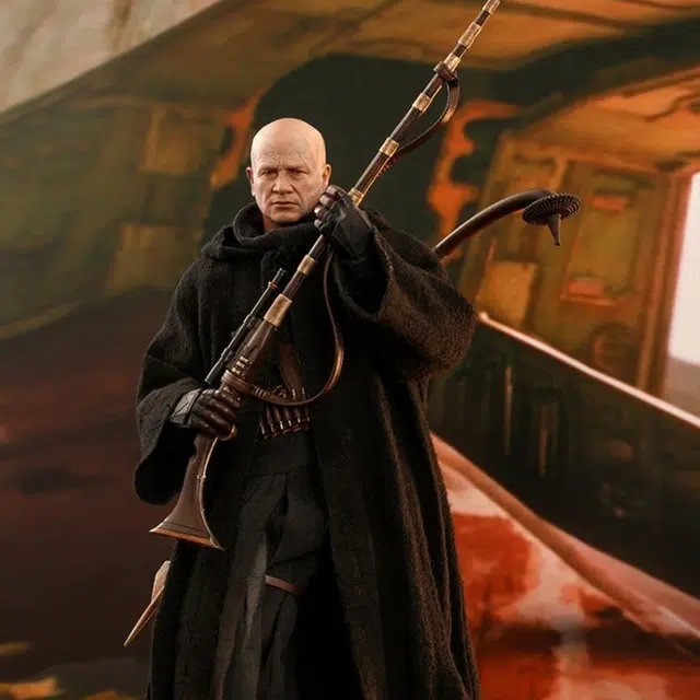 Hot Toys 16 30cm