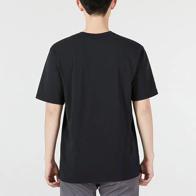 Under Armour T