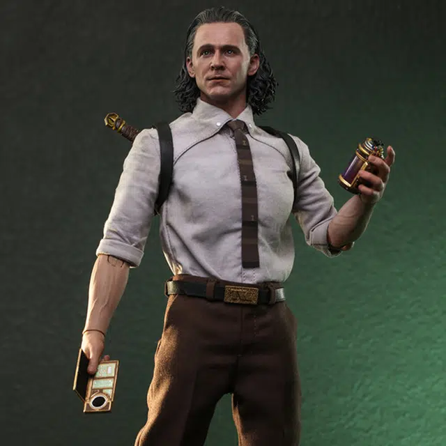 Hot Toys 16 31cm