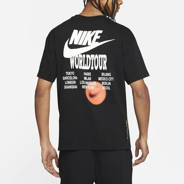Nike Sportswear LogoT