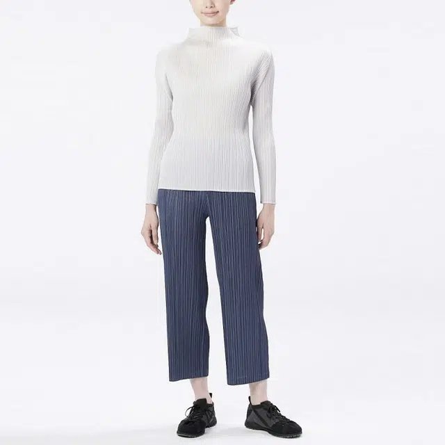 PLEATS PLEASE ISSEY MIYAKE SS22