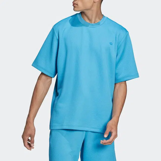 adidas originals LogoT