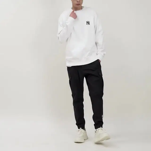 MLB
