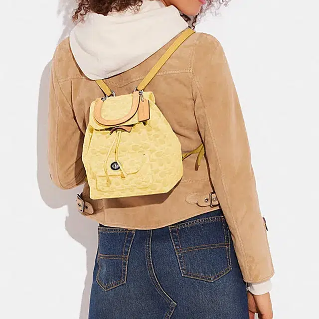 COACH Riya 23