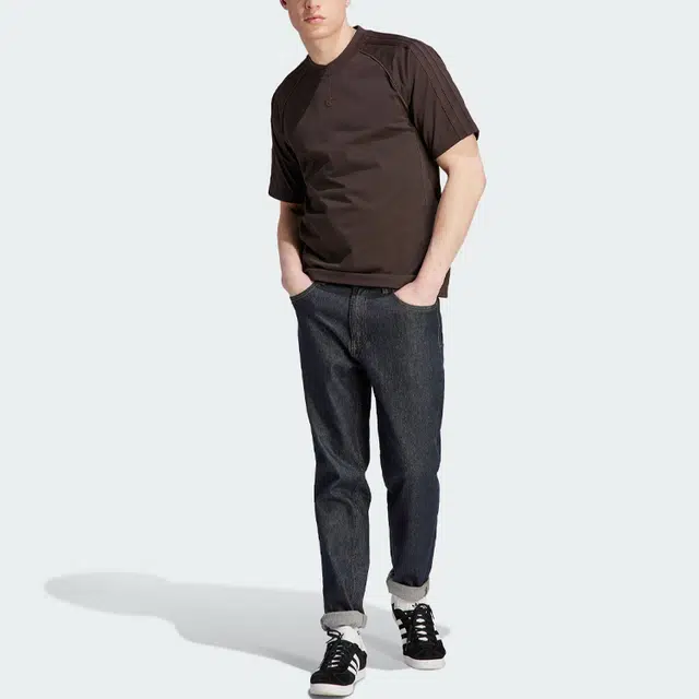 adidas originals Blue Version Essentials LogoT