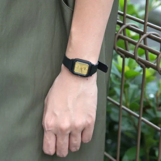 CASIO YOUTH YOUTH LQ-142E-9A