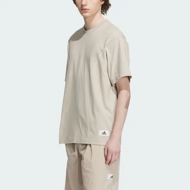 adidas Sportswear Lounge Graphic Tee T