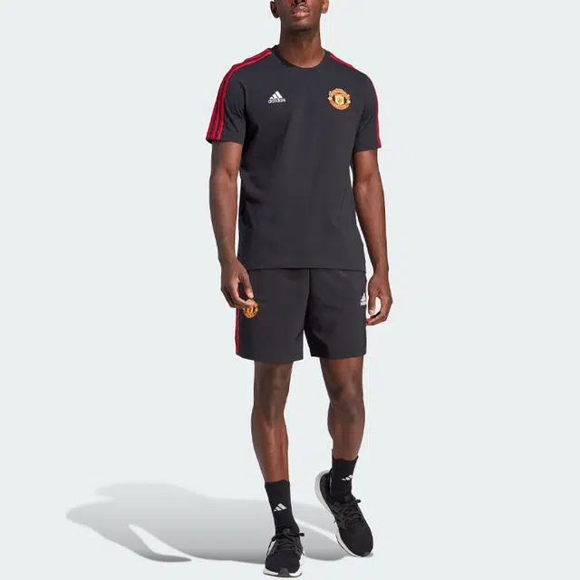adidas Manchester United DNA T-Shirt