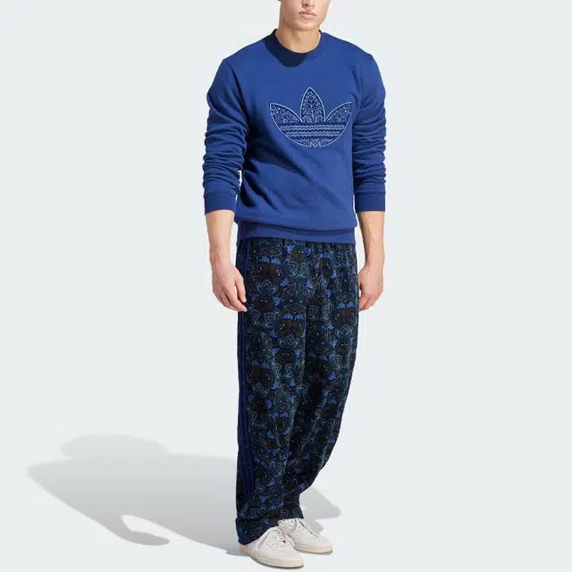 adidas originals Corduroy Appliqu Sweatshirt Logo