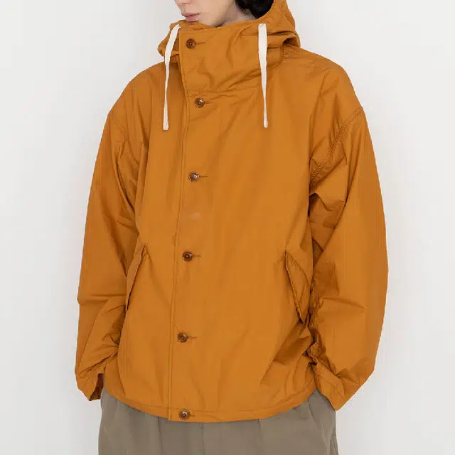 nanamica Hooded Jacket