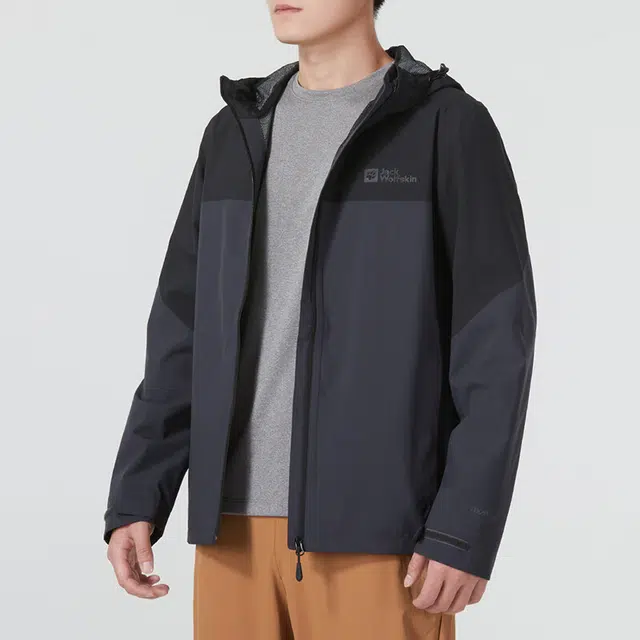 Jack Wolfskin Waterproof Hooded Jacket