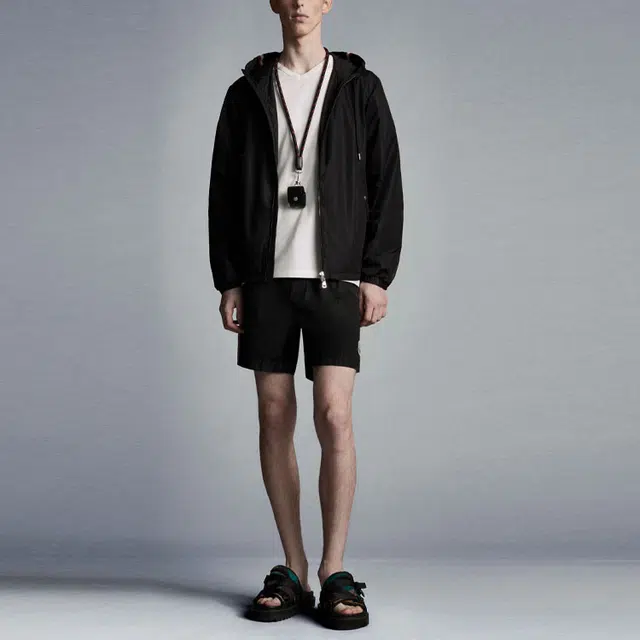 Moncler SS21