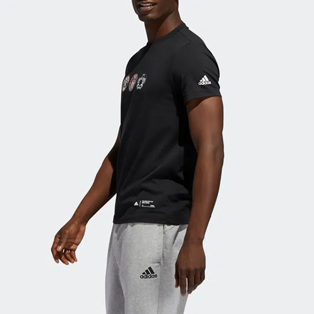 adidas T