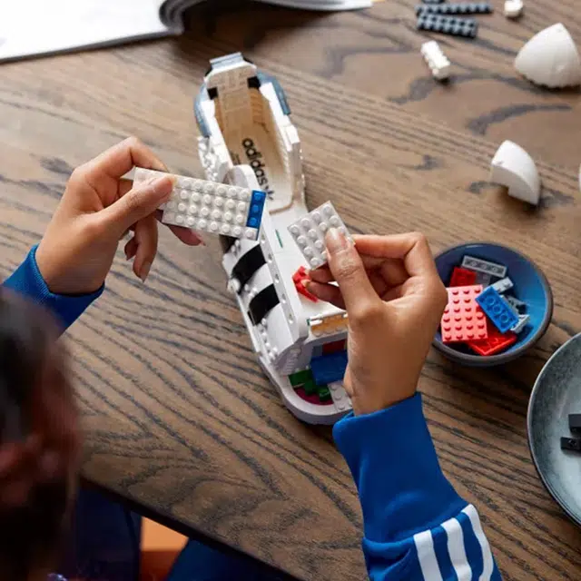 LEGO x adidas icons Superstar 1028210282+40486