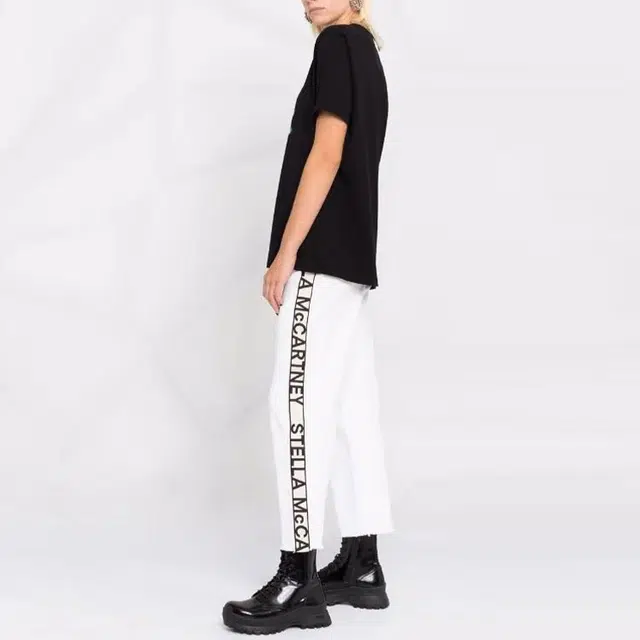 Stella McCartney SS22 T