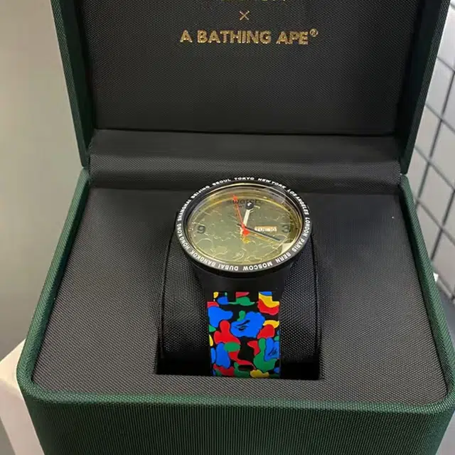 SWATCH SWATCH*BAPE Tokyo 47mm Bape-Swatch-20001
