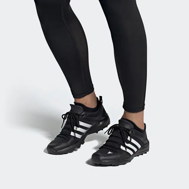 adidas Daroga Plus Canvas