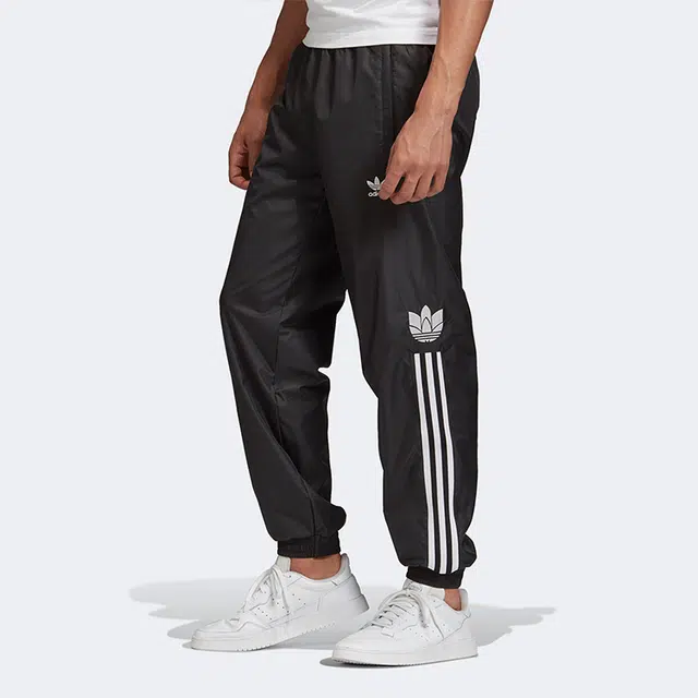 adidas originals 3D Tf 3 Strp Tp Logo