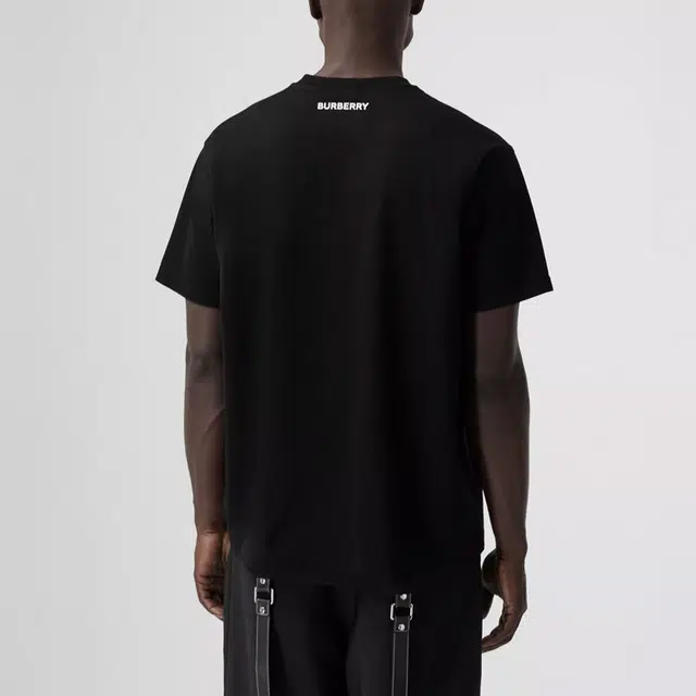 Burberry SS21 T