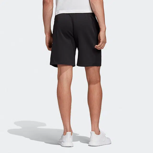 adidas originals Essential Short Logo