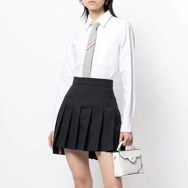 THOM BROWNE A