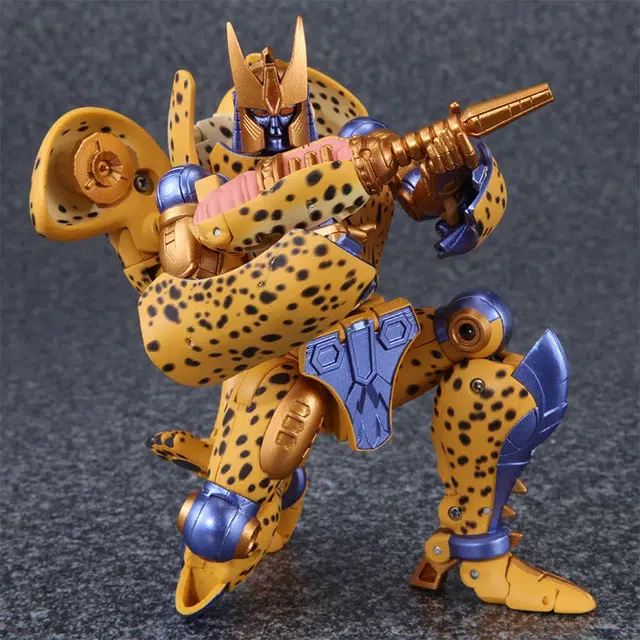 TAKARA TOMY MP34 BW 2019 19cm